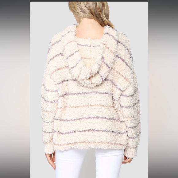 Vanilla Sky Fate Fuzzy Striped Hooded Sweater Fate Sz small - Picture 2 of 8